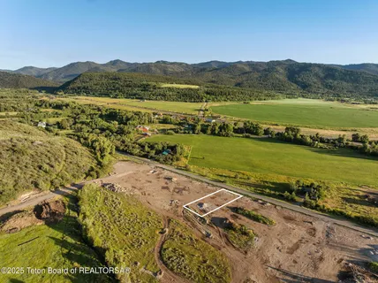 $167,500 | Lot 21 Tbd Old Jackson Hwy Drive, Victor, ID 83455