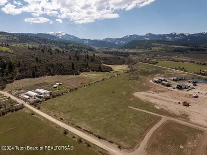 $167,500 | Lot 21 Tbd Old Jackson Hwy Drive, Victor, ID 83455