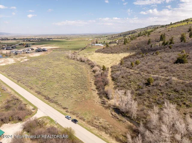 $167,500 | Lot 21 Tbd Old Jackson Hwy Drive, Victor, ID 83455