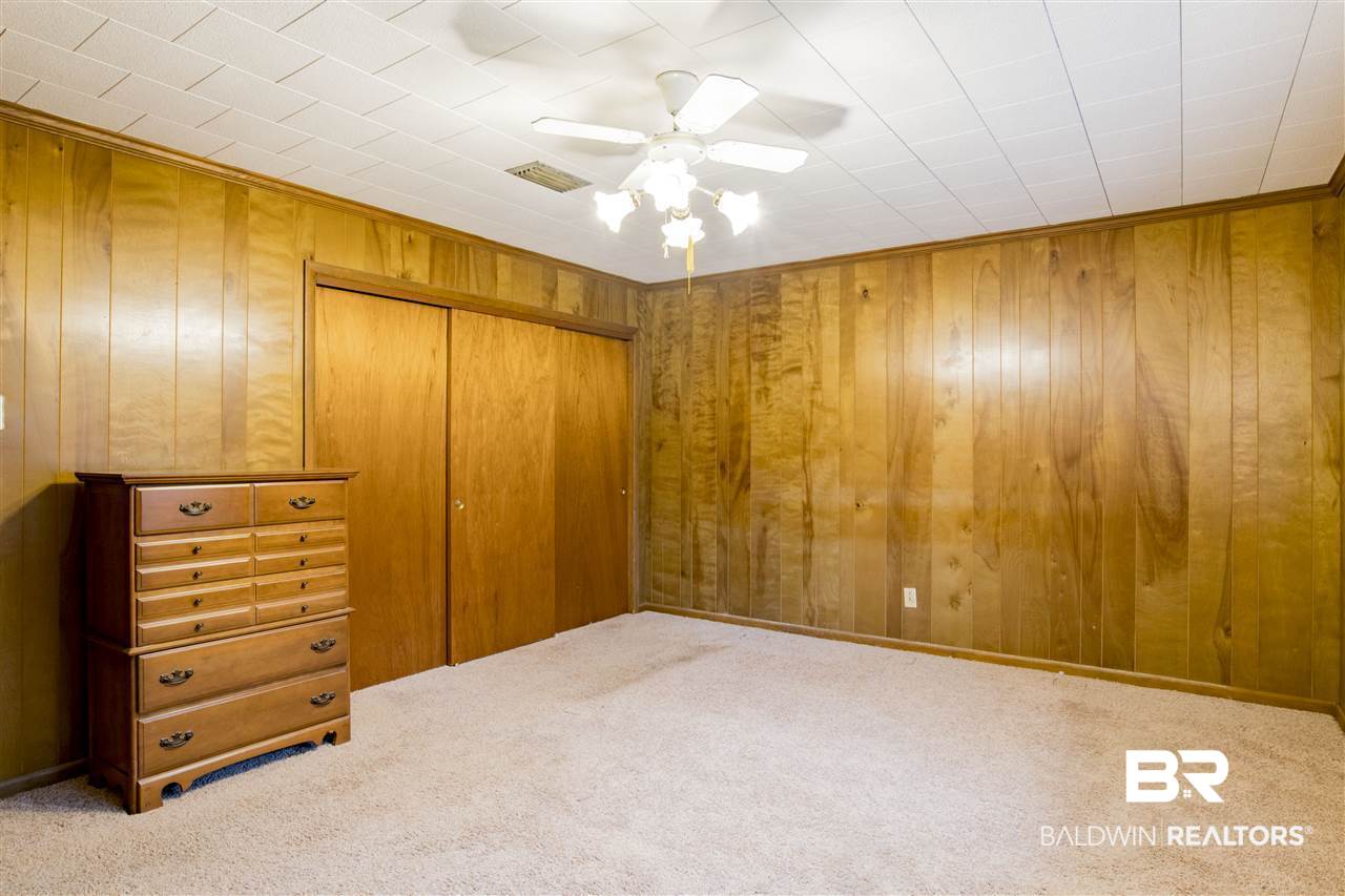 21640 County Road 49 Silverhill, AL 36576 - Photo 22 of 42 large closets