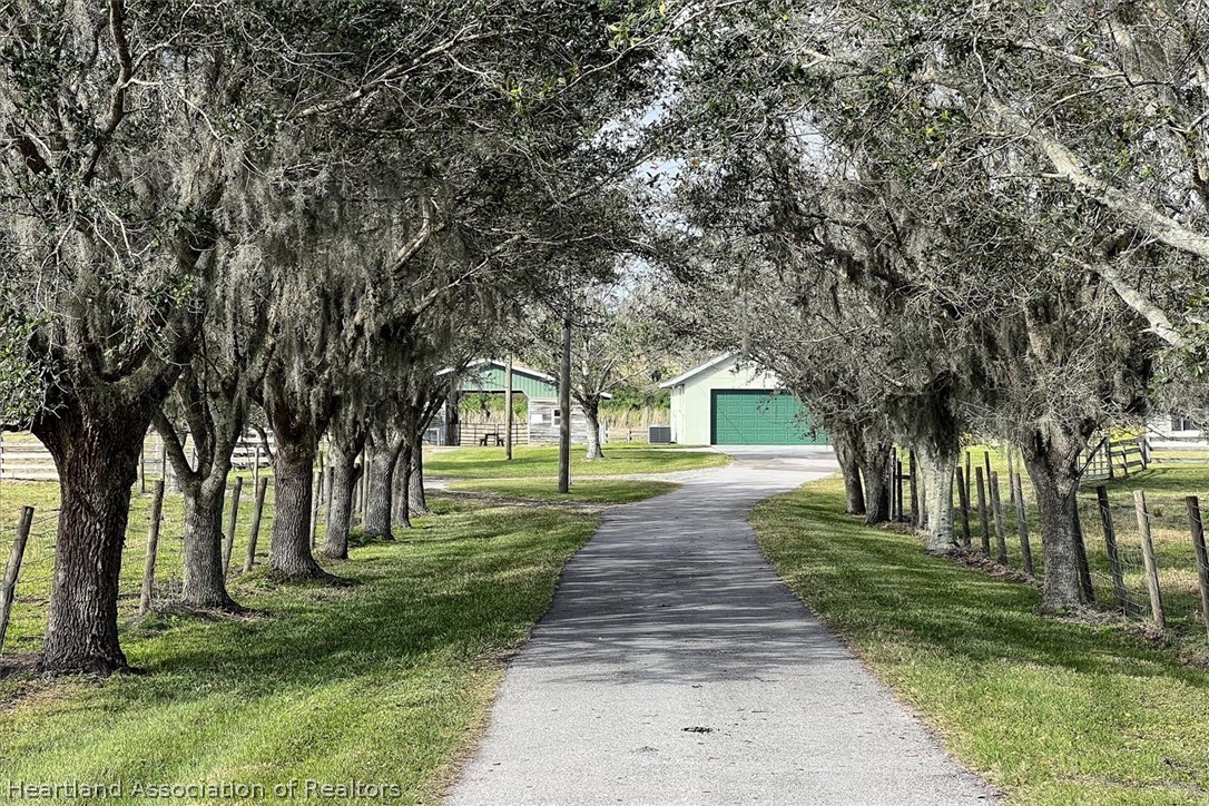 76 Hall Road Lake Placid, FL 33852 - Photo 3 of 36 Gallery Image 3