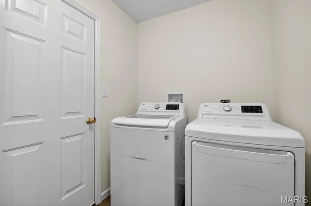 $349,900 | 506 Horseshoe Bend Drive, Wentzville, MO 63385