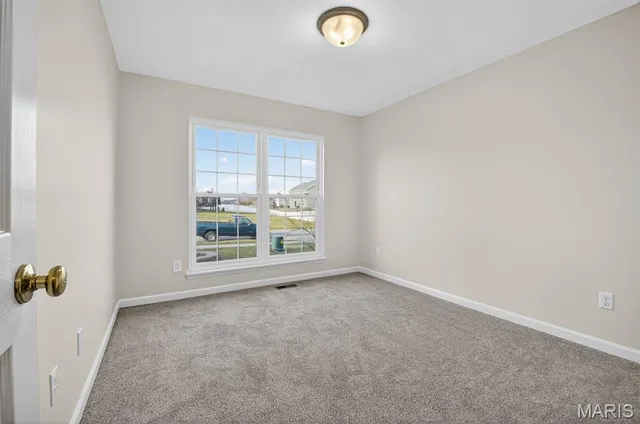 $349,900 | 506 Horseshoe Bend Drive, Wentzville, MO 63385