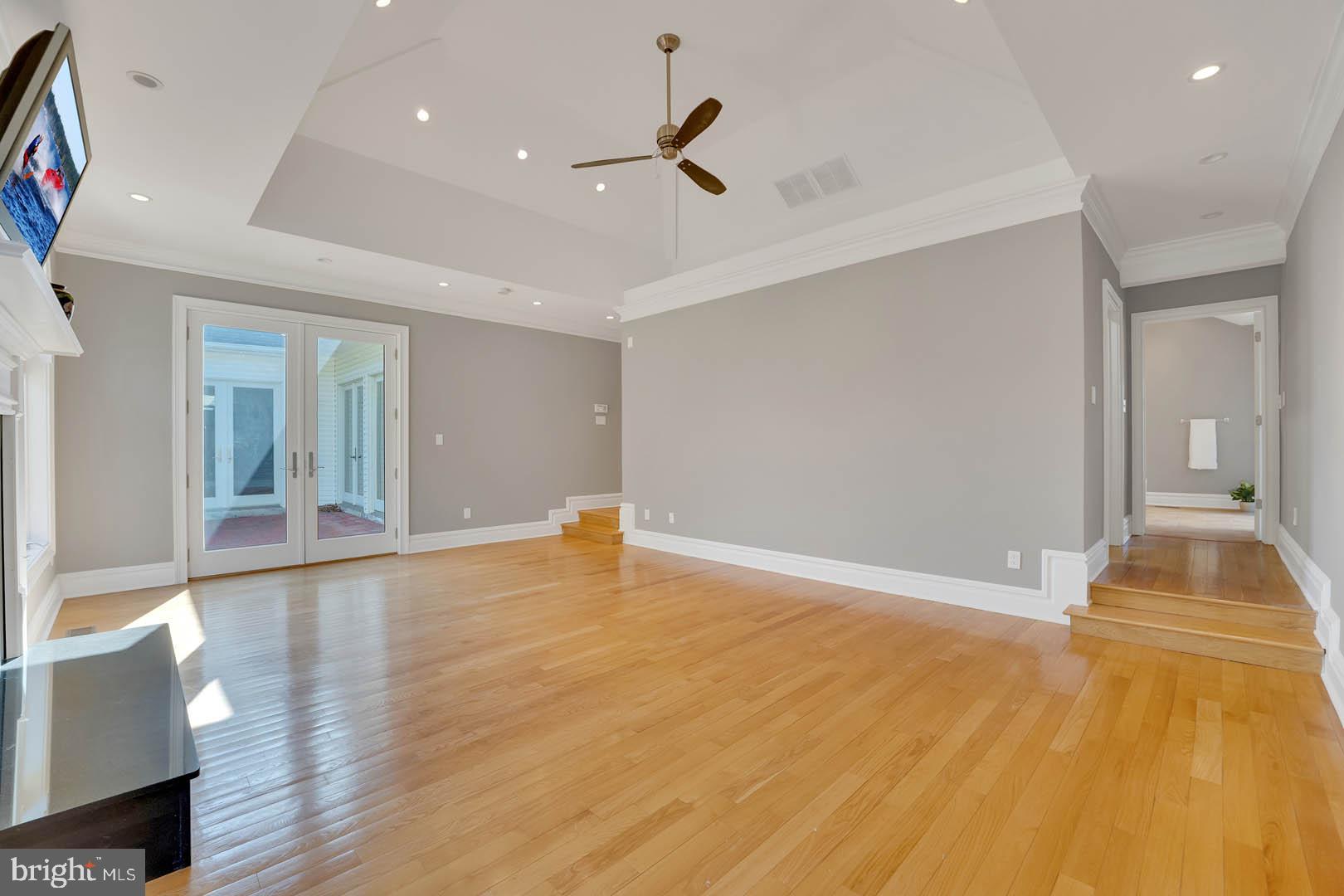 42 Brookfield Way Princeton Junction, NJ 08550 - Photo 25 of 48 Master bedroom