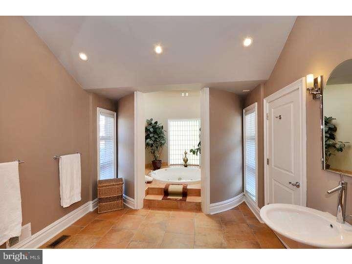 42 Brookfield Way Princeton Junction, NJ 08550 - Photo 27 of 48