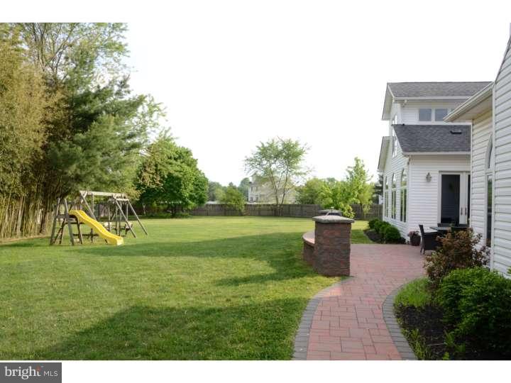 42 Brookfield Way Princeton Junction, NJ 08550 - Photo 42 of 48 Backyard