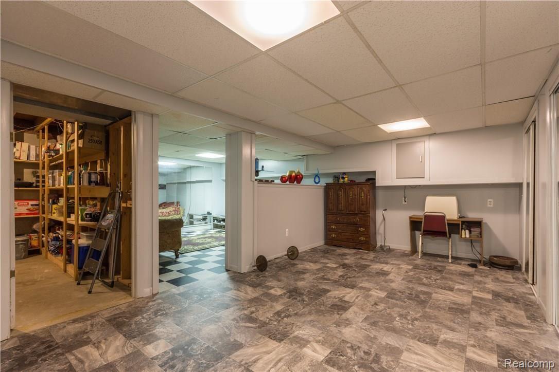 8200 East Pearson Road Utica, MI 48316 - Photo 25 of 27 8200 E Pearson-23.jpg