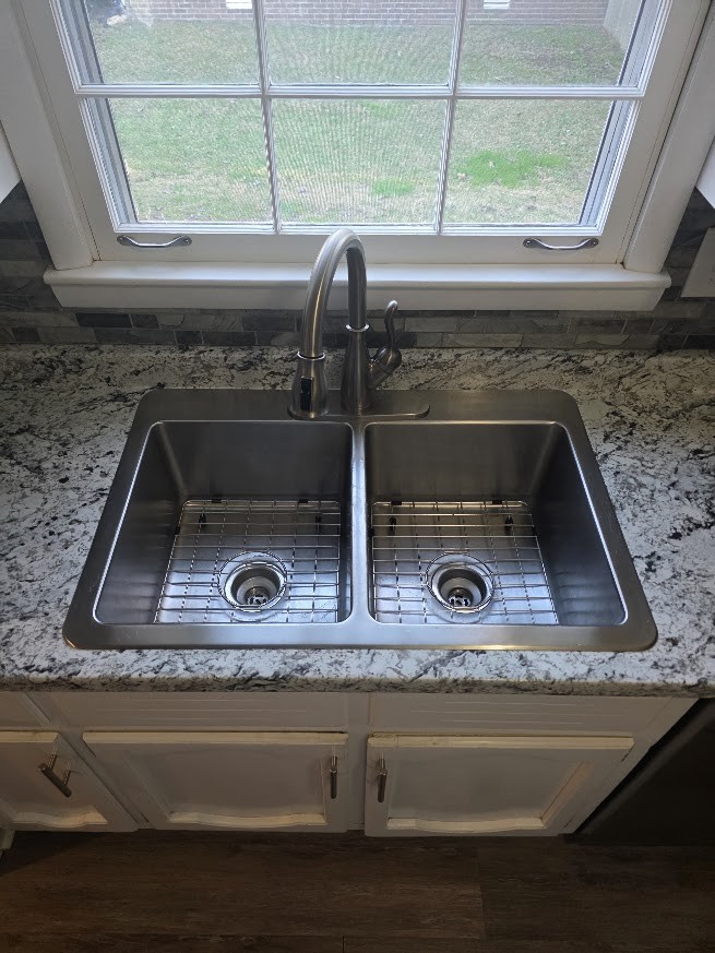 806 Jones Circle Spring Hill, TN 37174 - Photo 2 of 14 a view of sink and window