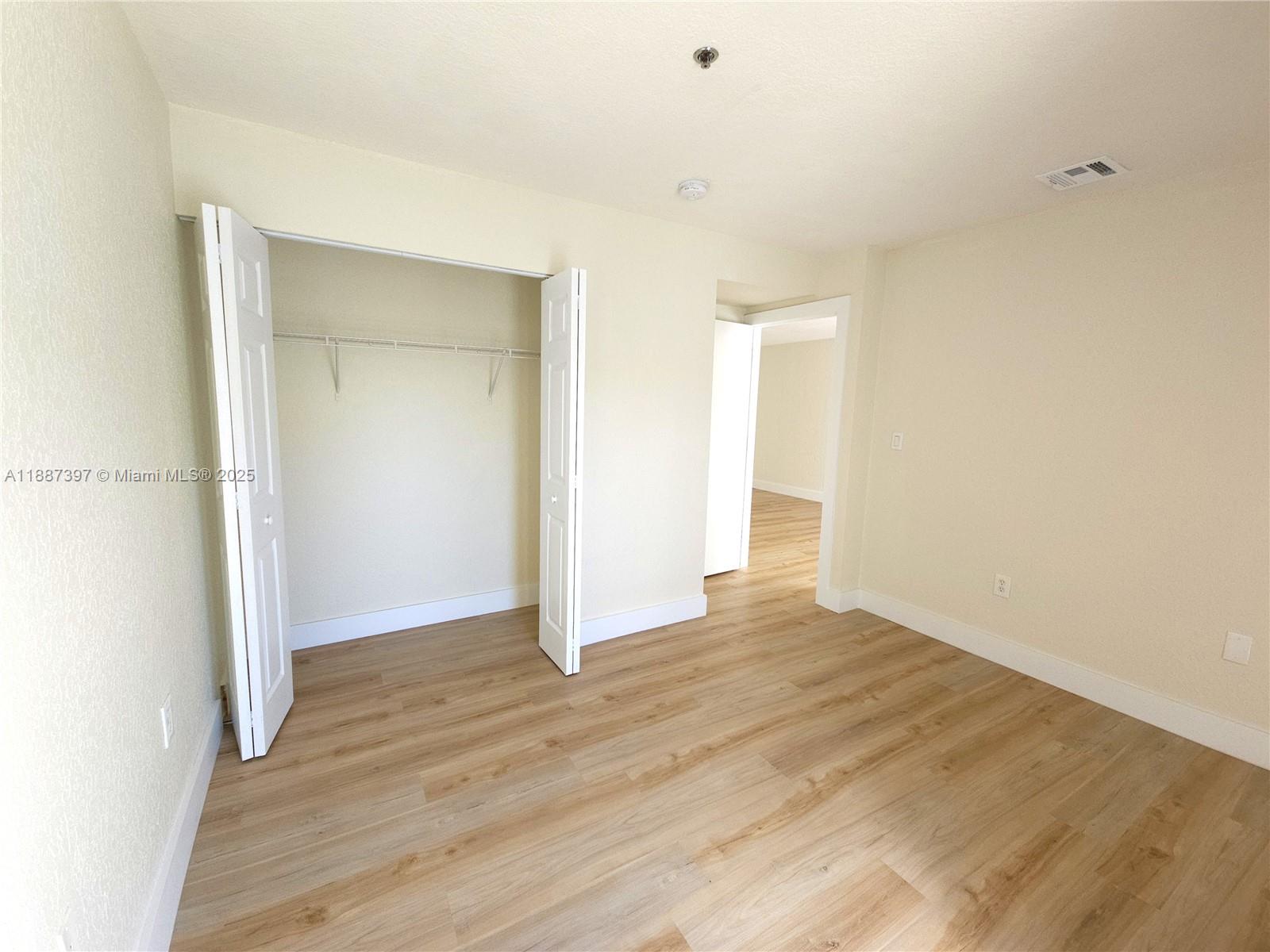 437 Southwest 7th Street, Unit 201 Miami, FL 33130 - Photo 12 of 16