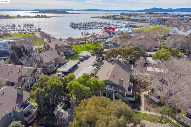 $595,000 | 184 Schooner Court, Richmond, CA 94804