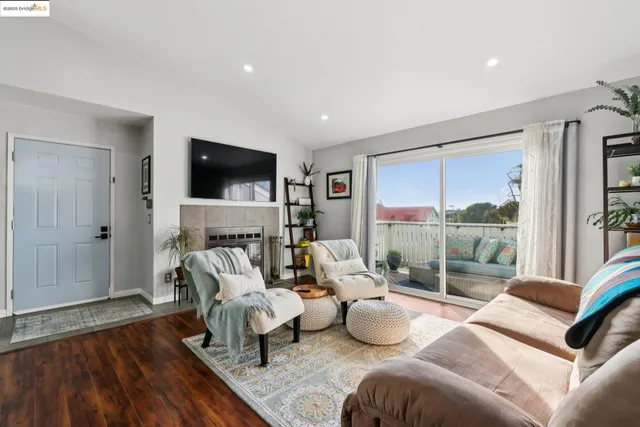 $595,000 | 184 Schooner Court, Richmond, CA 94804