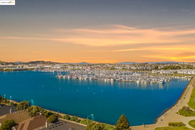 $595,000 | 184 Schooner Court, Richmond, CA 94804