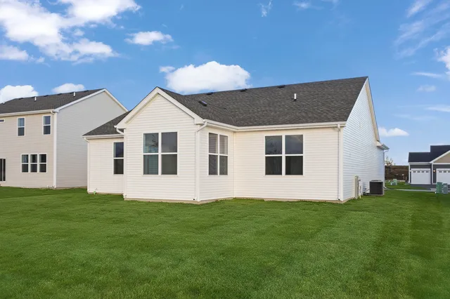 $401,450 | 3839 Riverwoods Drive, Woodstock, IL 60098