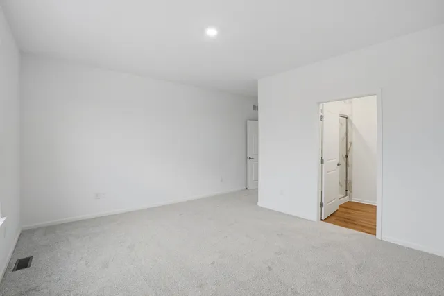 $401,450 | 3839 Riverwoods Drive, Woodstock, IL 60098