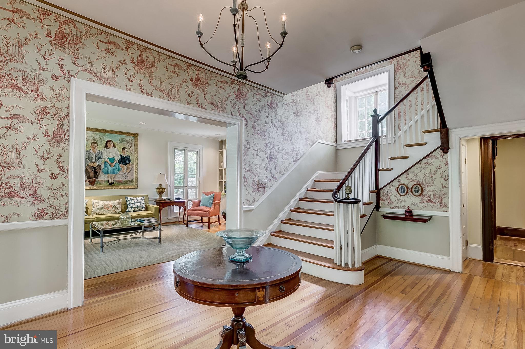 2407 Ken Oak Road Baltimore, MD 21209 - Photo 14 of 83