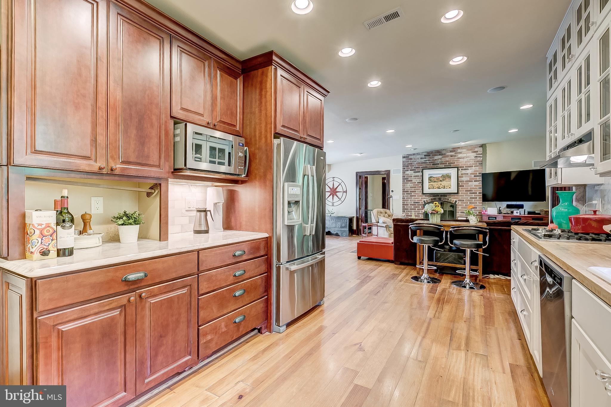2407 Ken Oak Road Baltimore, MD 21209 - Photo 24 of 83