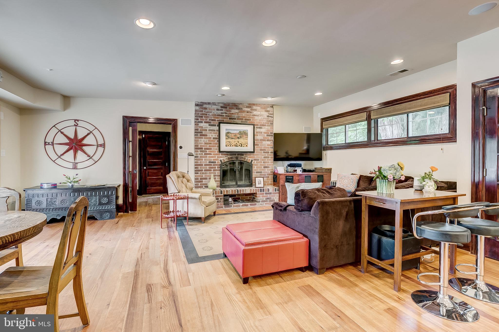 2407 Ken Oak Road Baltimore, MD 21209 - Photo 26 of 83