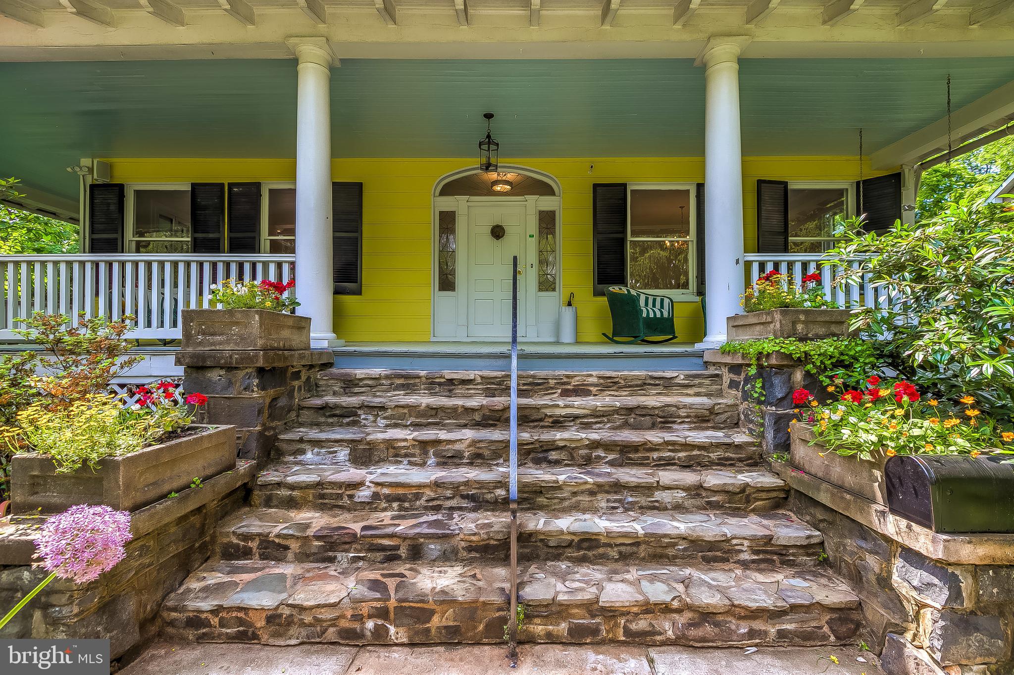 2407 Ken Oak Road Baltimore, MD 21209 - Photo 5 of 83