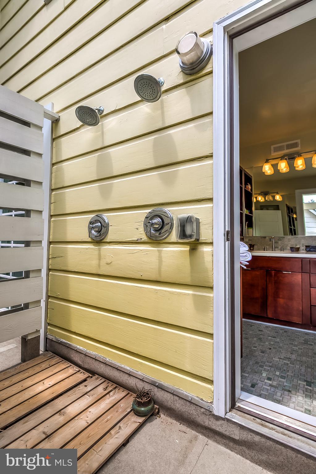 2407 Ken Oak Road Baltimore, MD 21209 - Photo 49 of 83