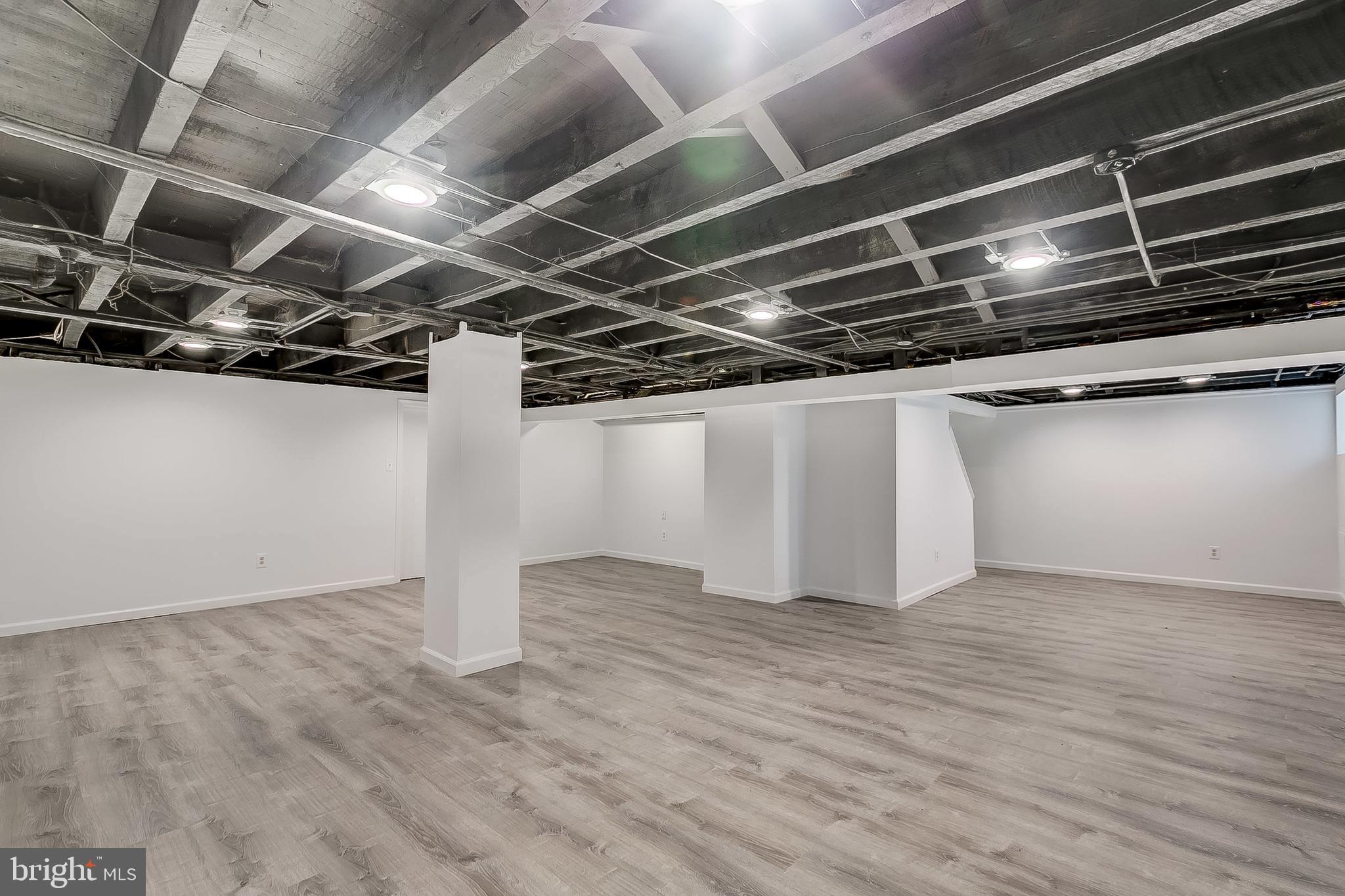 2407 Ken Oak Road Baltimore, MD 21209 - Photo 64 of 83