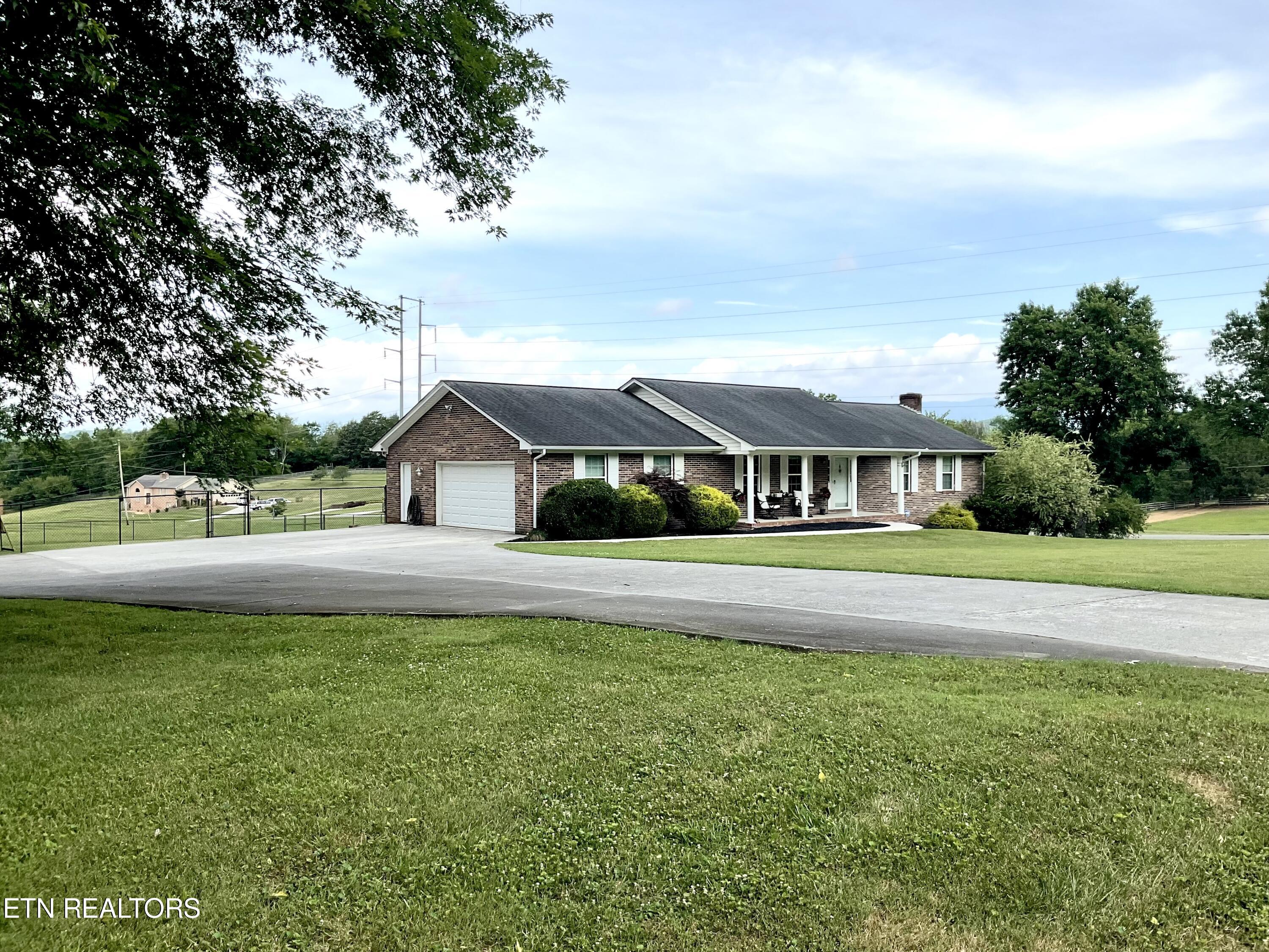 210 Lone Ridge Lane Clinton, TN 37716 - Photo 1 of 47 Loads of parking