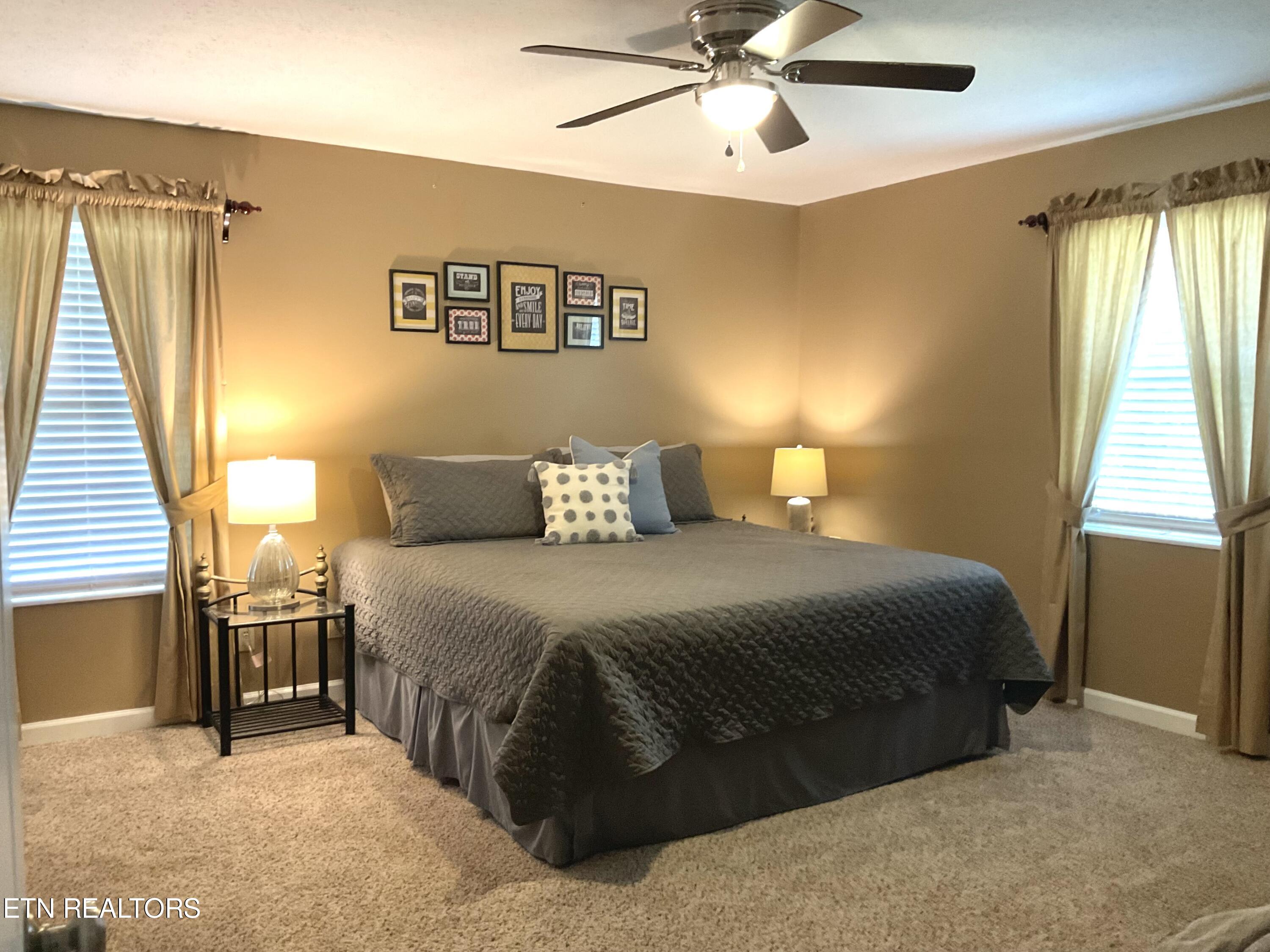 210 Lone Ridge Lane Clinton, TN 37716 - Photo 17 of 47 Owners Suiite