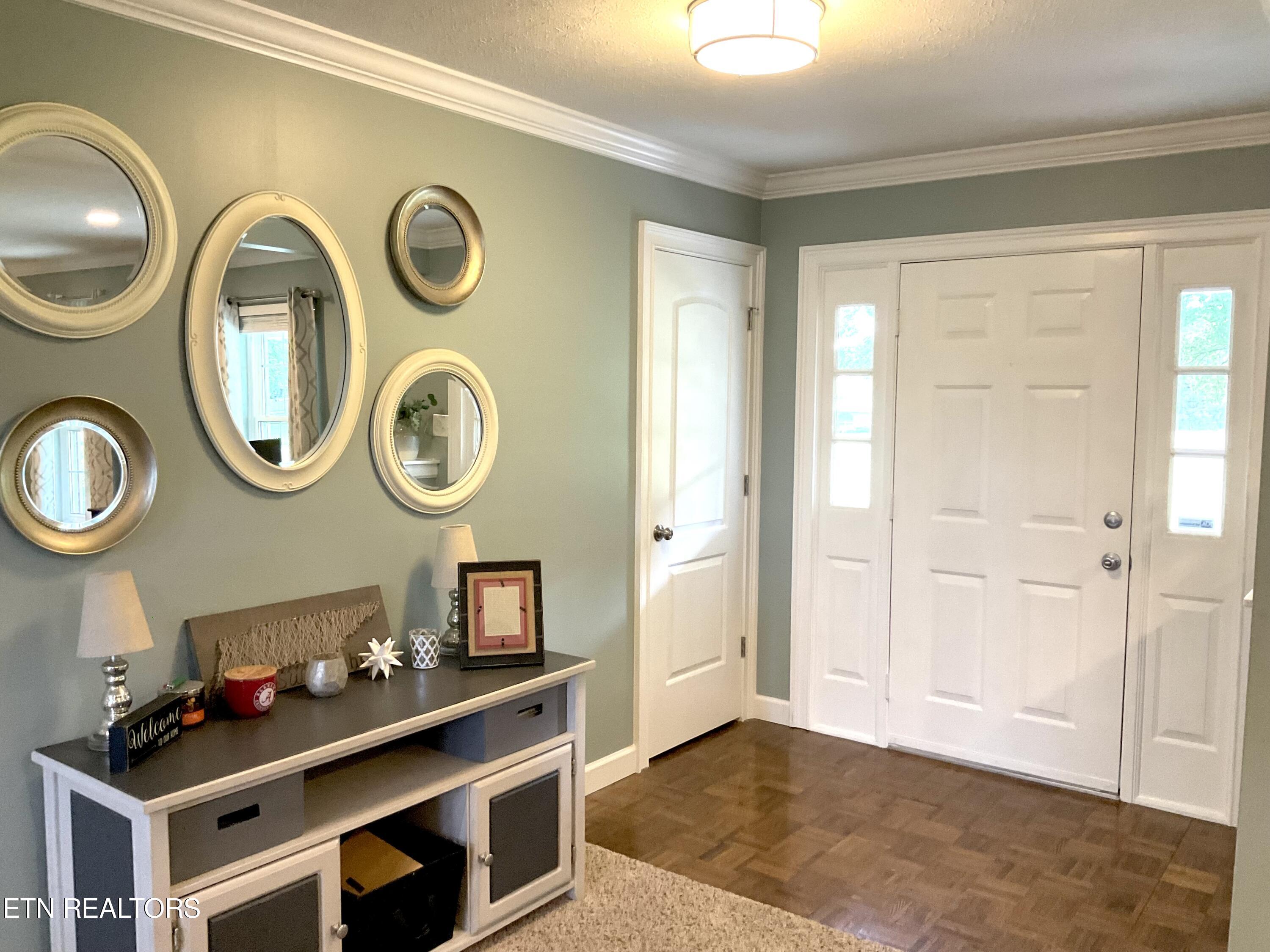 210 Lone Ridge Lane Clinton, TN 37716 - Photo 5 of 47 Large Foyer