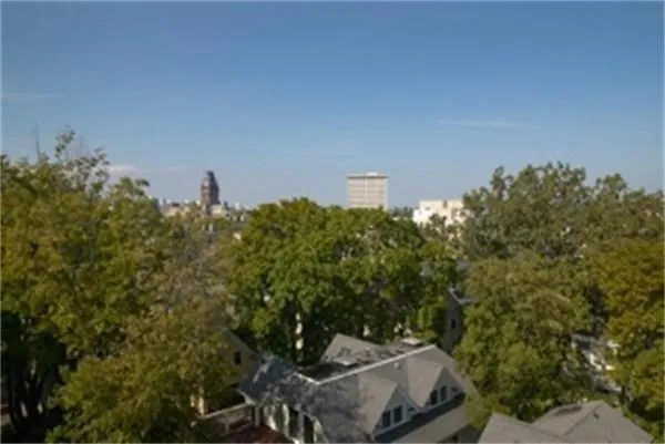 $2,900 | 45 Trowbridge Street, Unit 5C, Cambridge, MA 02138