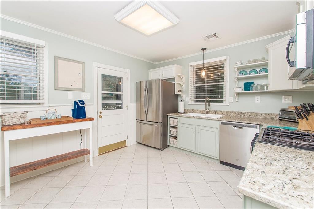 105 Stewart Avenue River Ridge, LA 70123 - Photo 9 of 24 Gallery Image 9