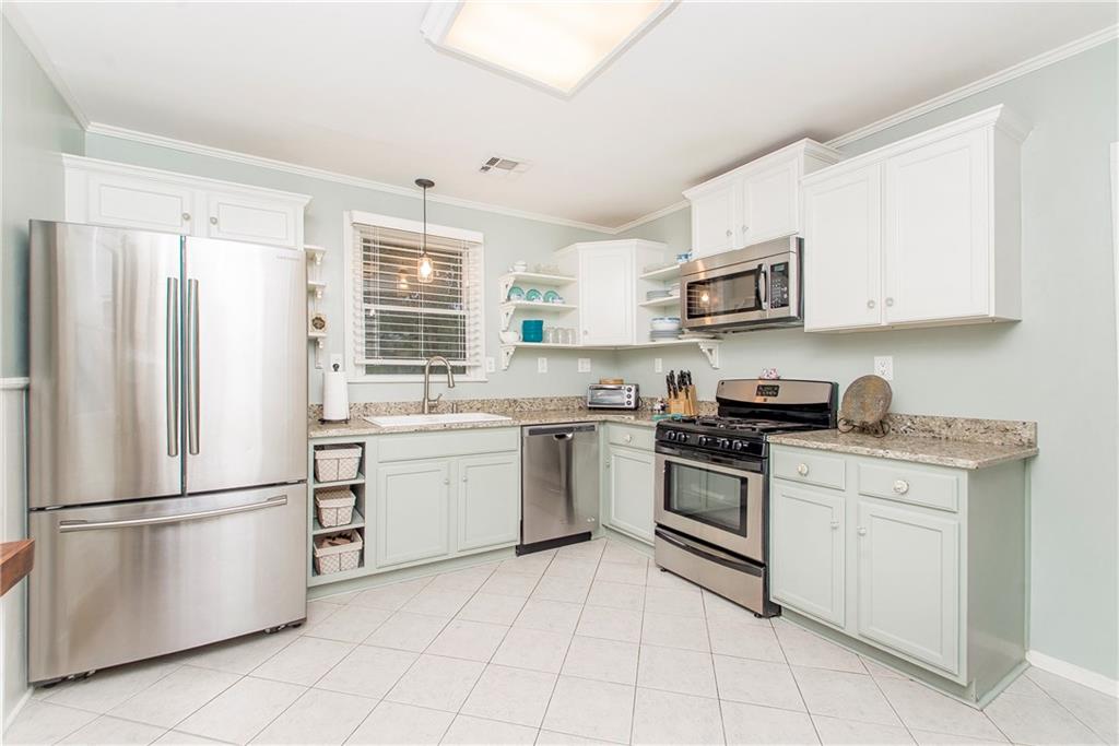 105 Stewart Avenue River Ridge, LA 70123 - Photo 10 of 24 Gallery Image 10