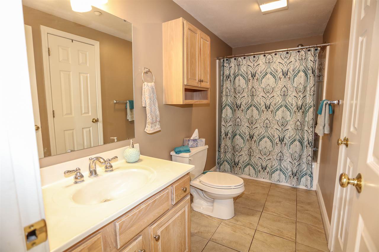 21 Eldon Way, Unit C Atkinson, NH 03811 - Photo 16 of 30 Gallery Image 16