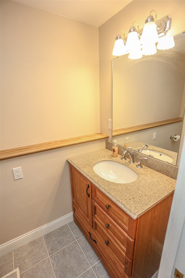 21 Eldon Way, Unit C Atkinson, NH 03811 - Photo 28 of 30 Gallery Image 28