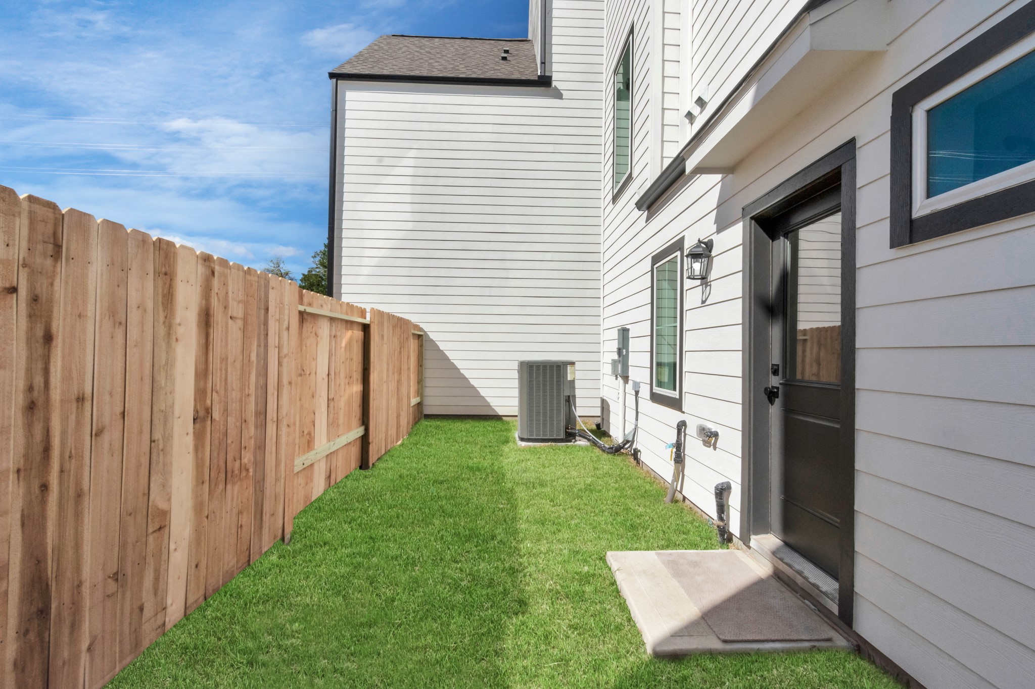 5418 Wheatley Street, Unit B Houston, TX 77091 - Photo 19 of 23