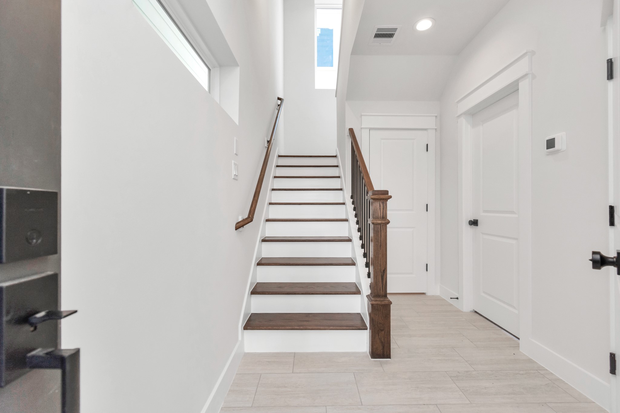 5418 Wheatley Street, Unit B Houston, TX 77091 - Photo 2 of 23