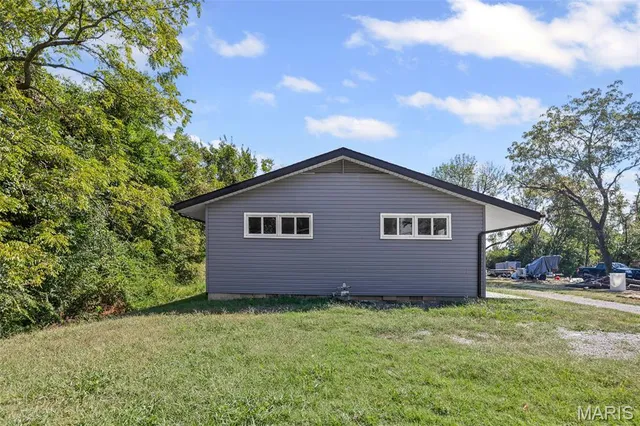 $77,000 | 1226 North 71st Street, East St. Louis, IL 62203