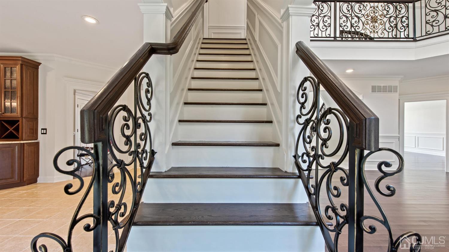 152 Culver Road Monmouth Junction, NJ 08852 - Photo 38 of 87 a view of an entryway with wooden floor