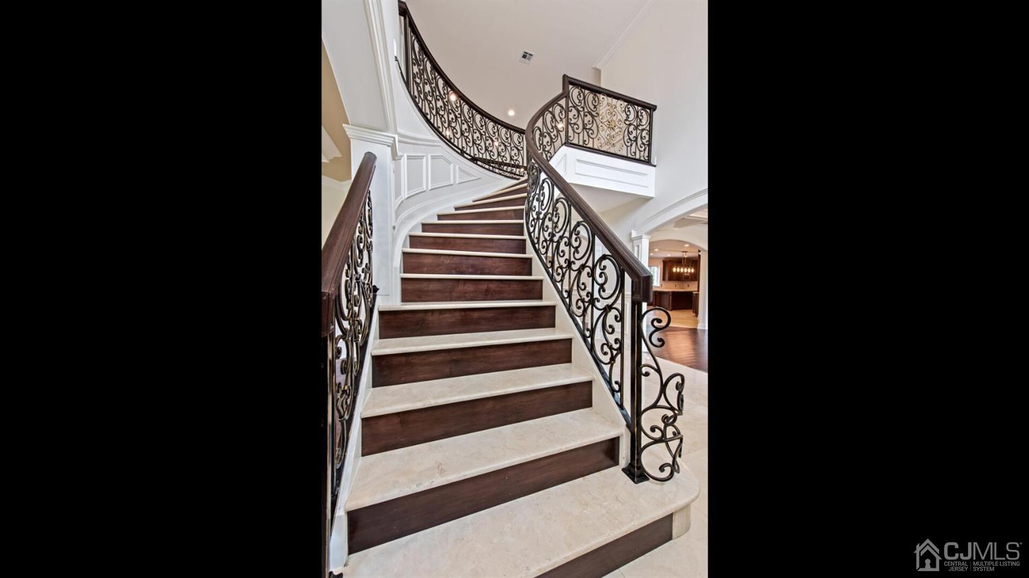 152 Culver Road Monmouth Junction, NJ 08852 - Photo 43 of 87 a view of entryway