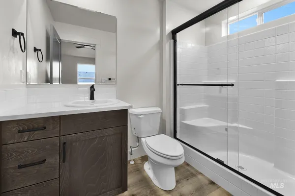 $329,999 | 323 North 12th Street, Parma, ID 83660