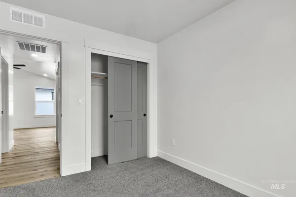 $329,999 | 323 North 12th Street, Parma, ID 83660