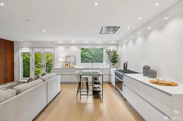 $9,995,000 | 2550 Baker Street, San Francisco, CA 94123