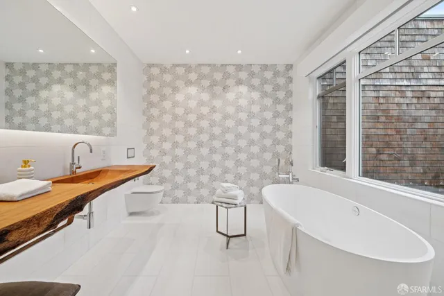 $8,995,000 | 2550 Baker Street, San Francisco, CA 94123