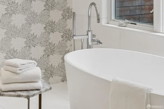 $9,995,000 | 2550 Baker Street, San Francisco, CA 94123