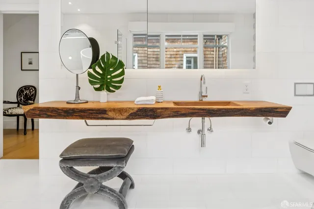 $9,995,000 | 2550 Baker Street, San Francisco, CA 94123