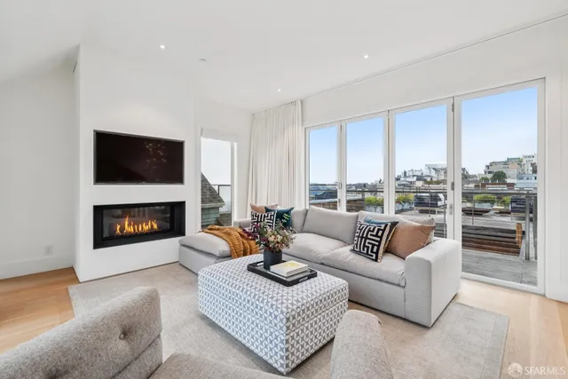 $8,995,000 | 2550 Baker Street, San Francisco, CA 94123