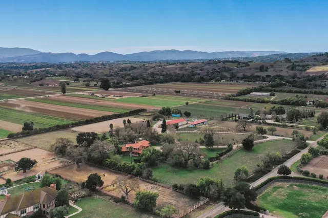 $4,490,000 | 2700 Santa Ynez Street, Los Olivos, CA 93441