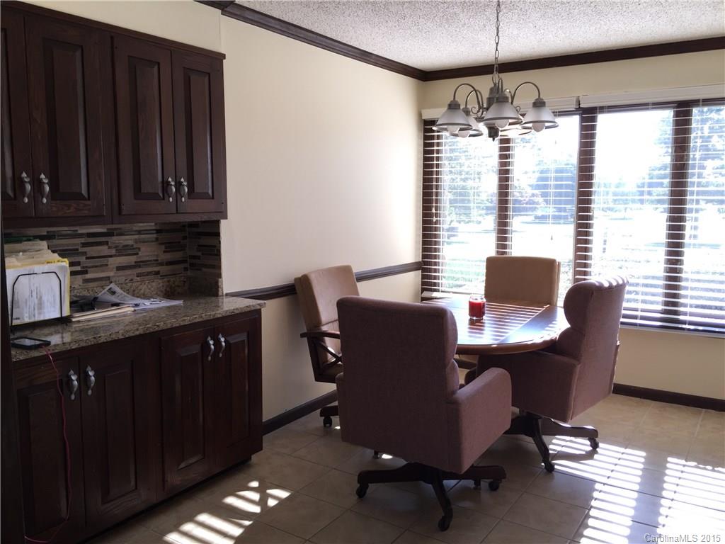 1422 White Eagle Ranch Road Hickory, NC 28602 - Photo 3 of 21 Gallery Image 3