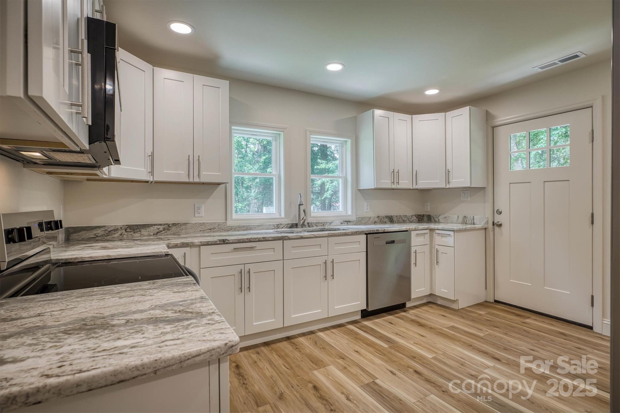 835 Vinearden Road Morganton, NC 28655 - Photo 11 of 35 Gallery Image 11