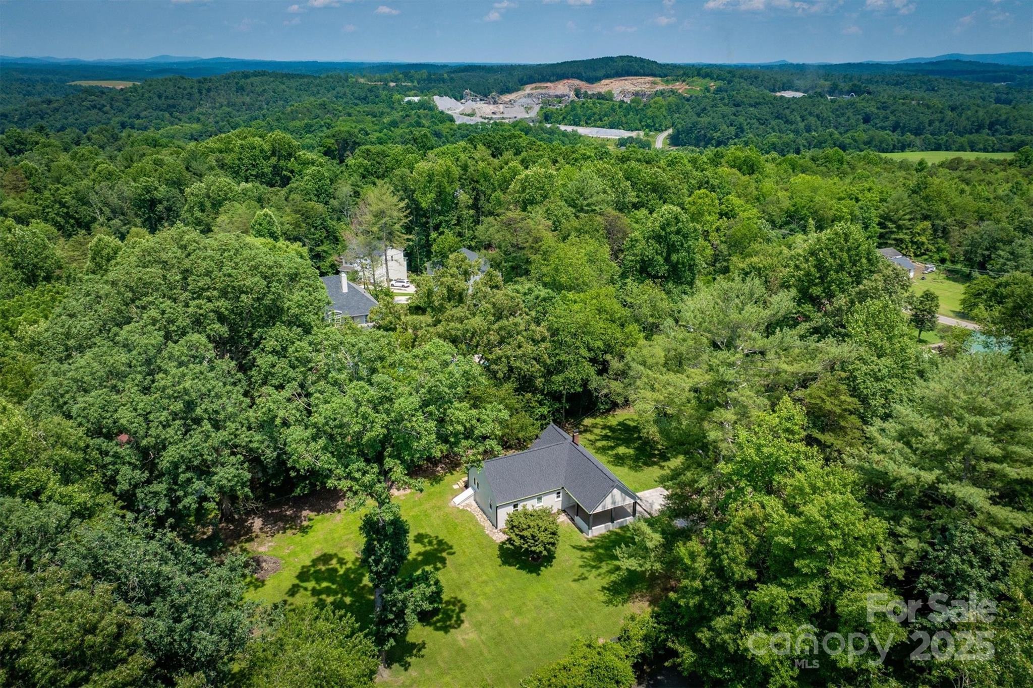 835 Vinearden Road Morganton, NC 28655 - Photo 33 of 35 Gallery Image 33