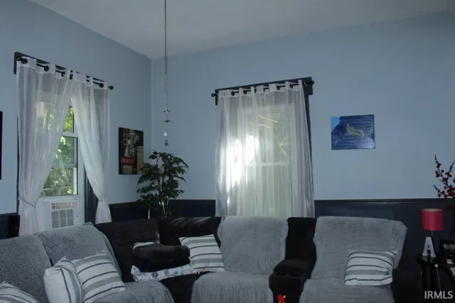 $209,000 | 500 East Summit Street, Attica, IN 47918