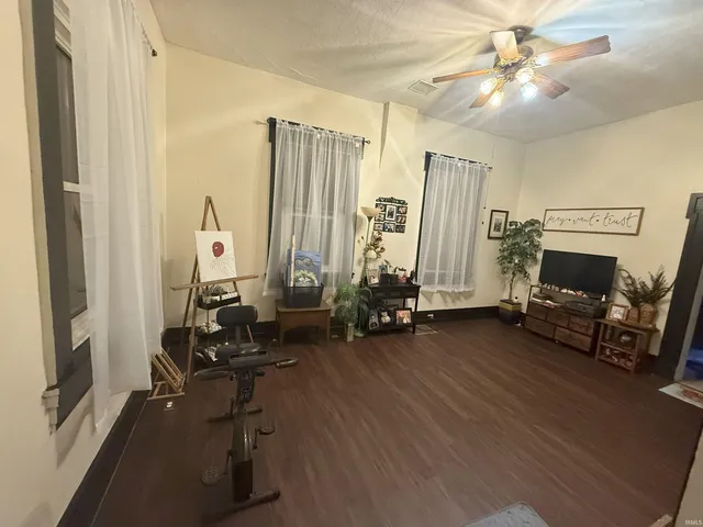 $209,000 | 500 East Summit Street, Attica, IN 47918